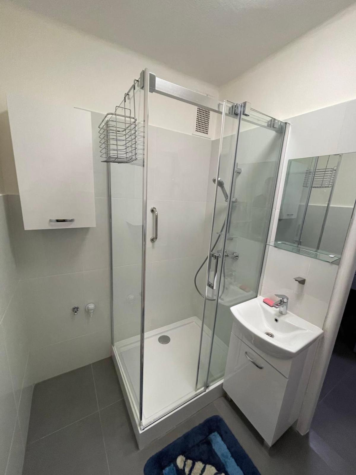 Apartman Sabo Komenskeho Кошице Экстерьер фото